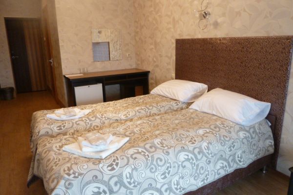 Mayak Hotel (Kemerovo)